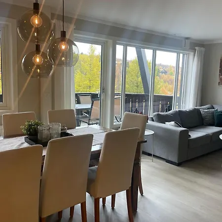 Hjemmekoselig Toppleilighet I Sentrum * Beitostolen