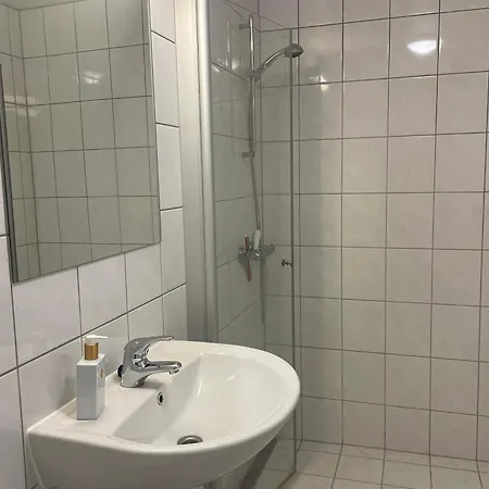 Hjemmekoselig Toppleilighet I Sentrum