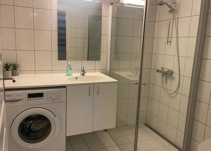 아파트 Hjemmekoselig Toppleilighet I Sentrum *